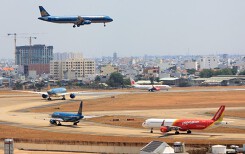 Tỉ phú Phương Thảo, đại gia Trịnh Văn Quyết mua 110 máy bay Boeing dịp Tổng thống Donal Trump đến Việt Nam