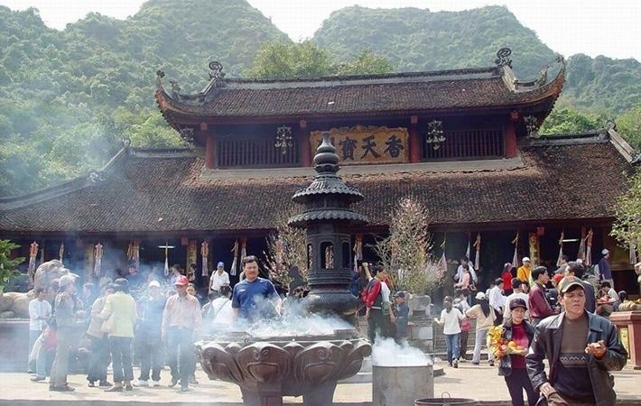 cau duoc uoc thay voi nhung dia diem du lich tam linh o mien bac