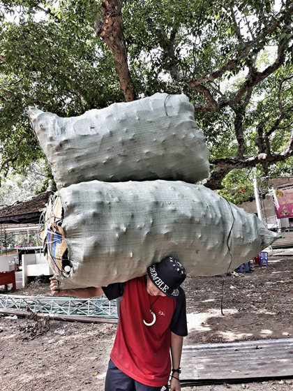 bao rac to gap doi nguoi duoc phuot thu cong xuong nui ba den