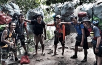 dan mang len tieng dinh nghia di phuot kham pha hay song ao a dua