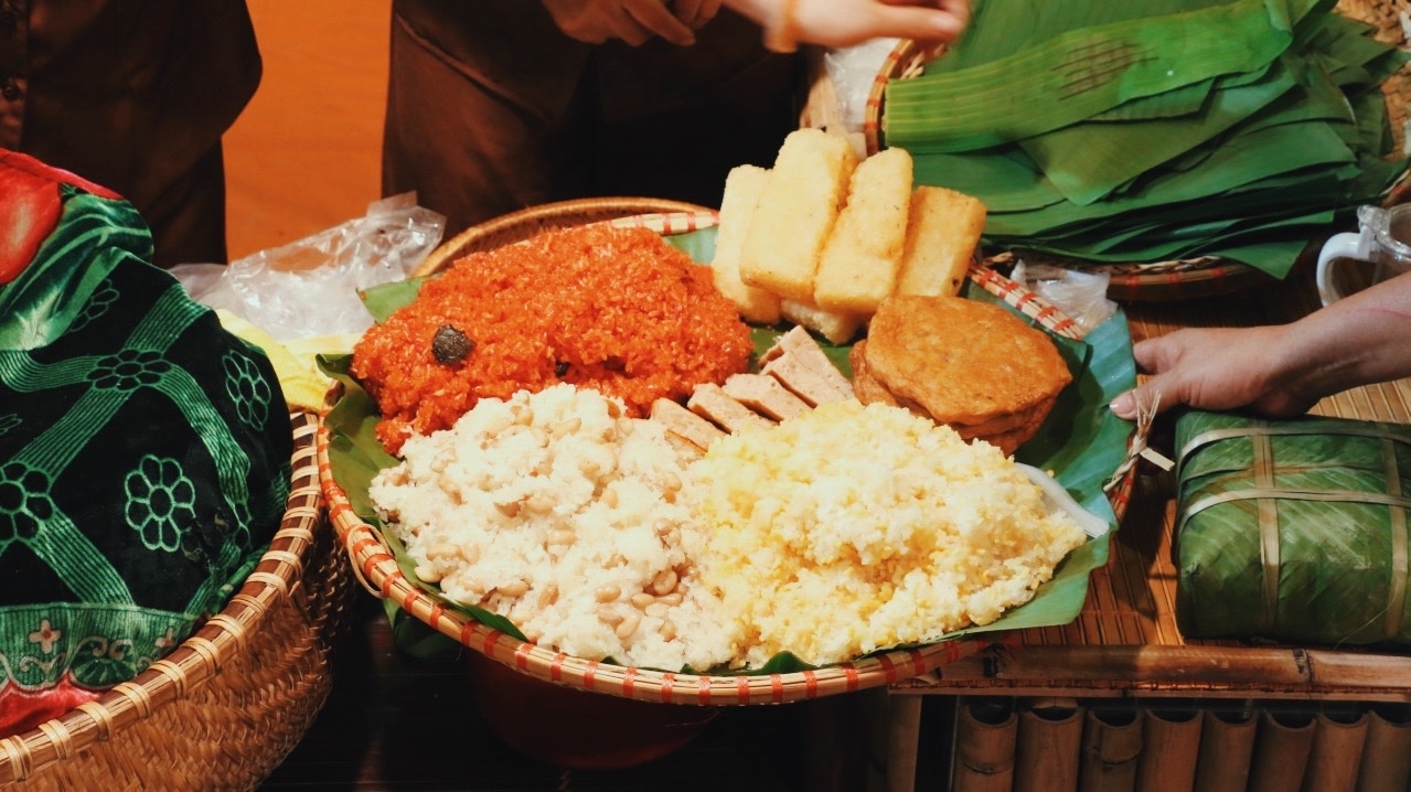 ha noi gioi thieu am thuc nhat ban viet nam