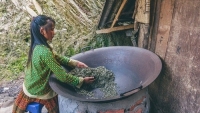 kham pha diem du lich guong nuoc ban bo lai chau