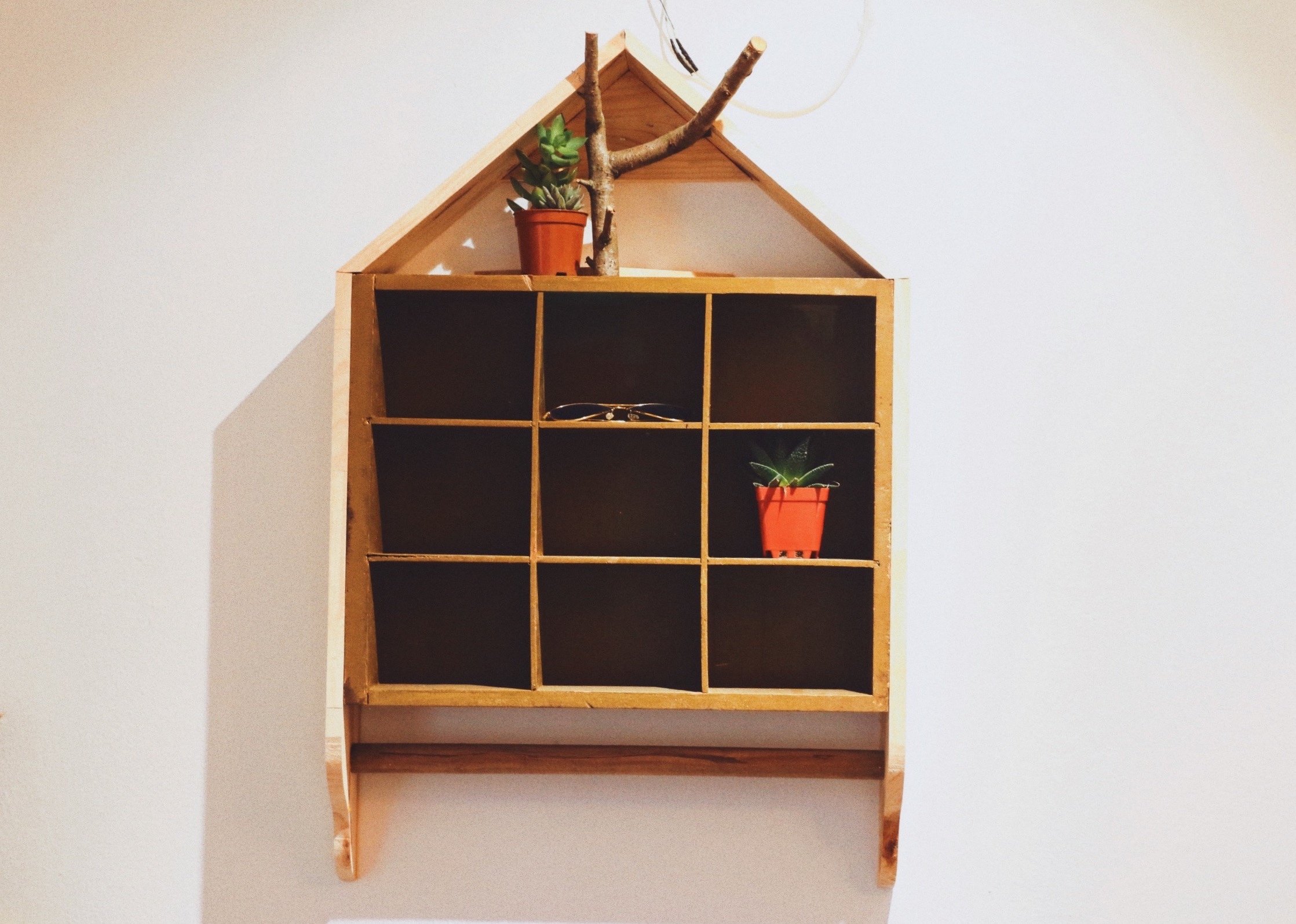 Thêm một điểm quán không thể bỏ lỡ: Auden Coffee phong cách Bohemian trên phố Thái Thịnh lac vao khong gian nghe thuat dam phong cach bohemian ngay tren pho thai thinh