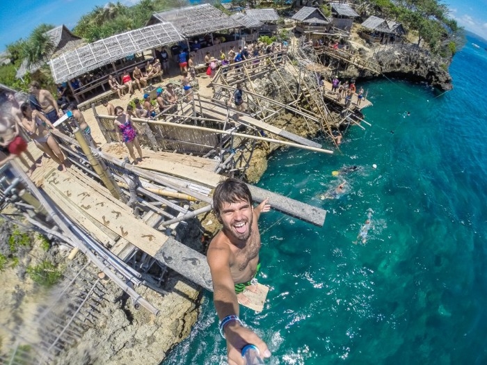 'Thiên đường' biển Boracay trước khi đóng cửa đã từng đẹp và hút du khách như thế nào? thien duong bien boracay truoc khi dong cua da tung dep va hut du khach nhu the nao
