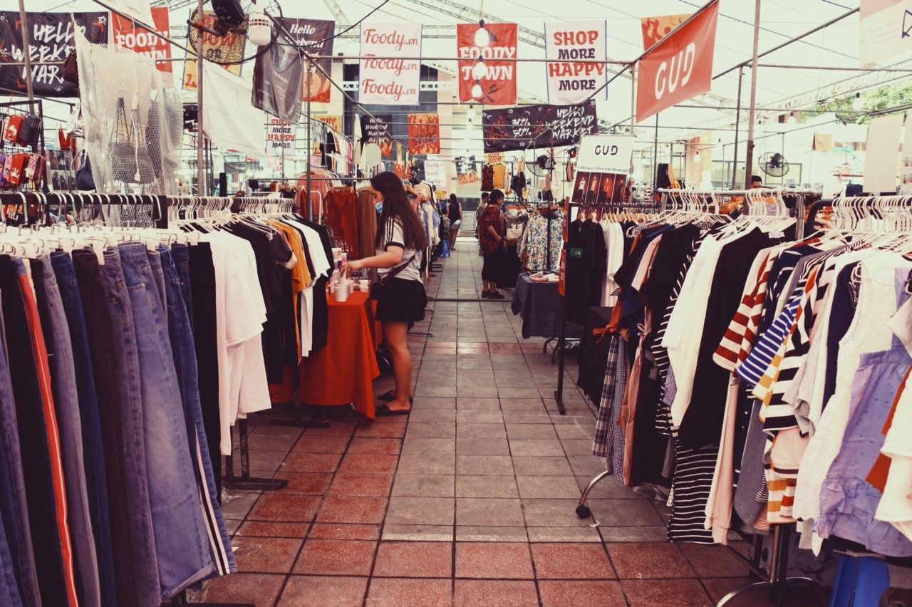 phien cho hello weekend market tro lai thoa man su mong doi cua gioi tre ha thanh