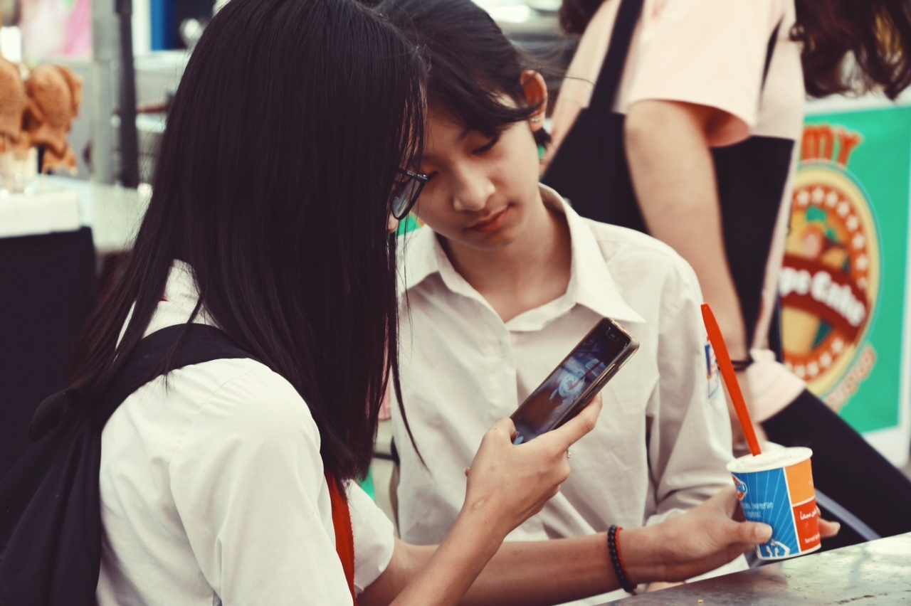 phien cho hello weekend market tro lai thoa man su mong doi cua gioi tre ha thanh