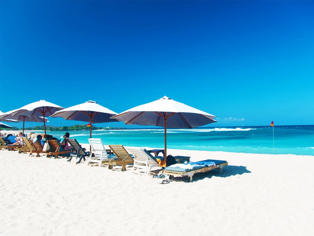 den thien duong nhiet doi bali nhat dinh dung bo quen nhung bai bien dep me hon nay