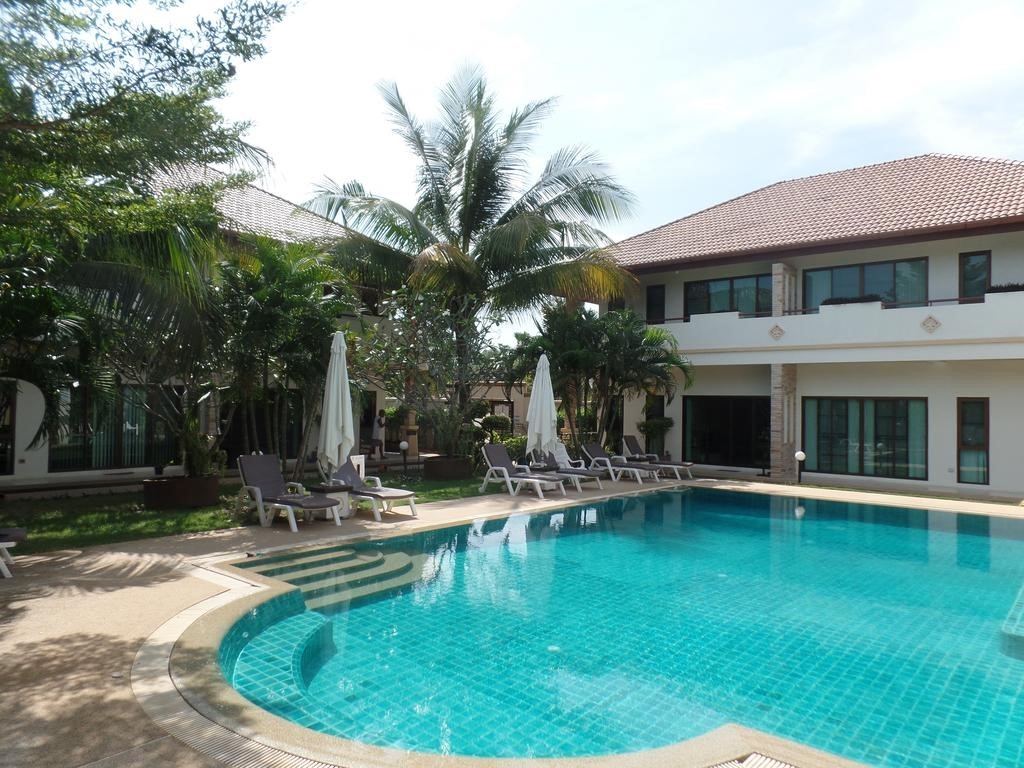 diem danh nhung khach san voi dich vu tot va gia ca phai chang o phuket