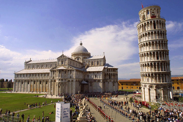 bi mat kho tin ve thap nghieng pisa noi tieng lich su