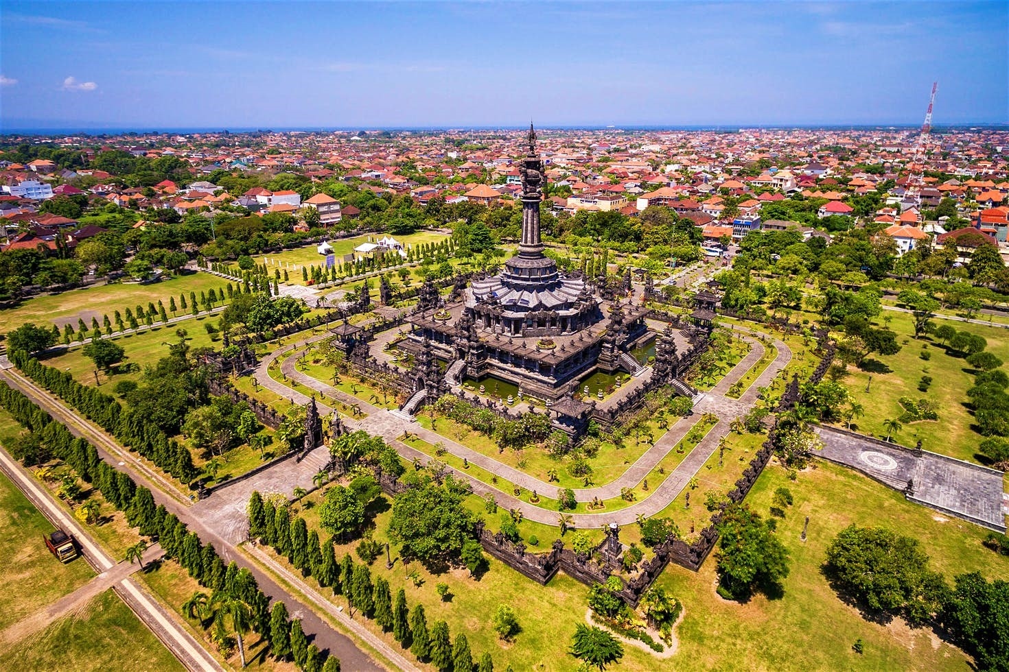 dua nhau di tron o nhung dia diem dep lung linh nhung rat doi thanh binh o dao ngoc bali