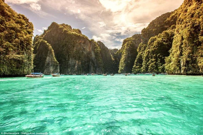 ngam nhin lai tuyet tac vung vinh maya truoc va sau khi co quyet dinh dong cua