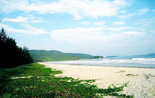 nhung thien duong tron nong ngay he tuyet dep o viet nam