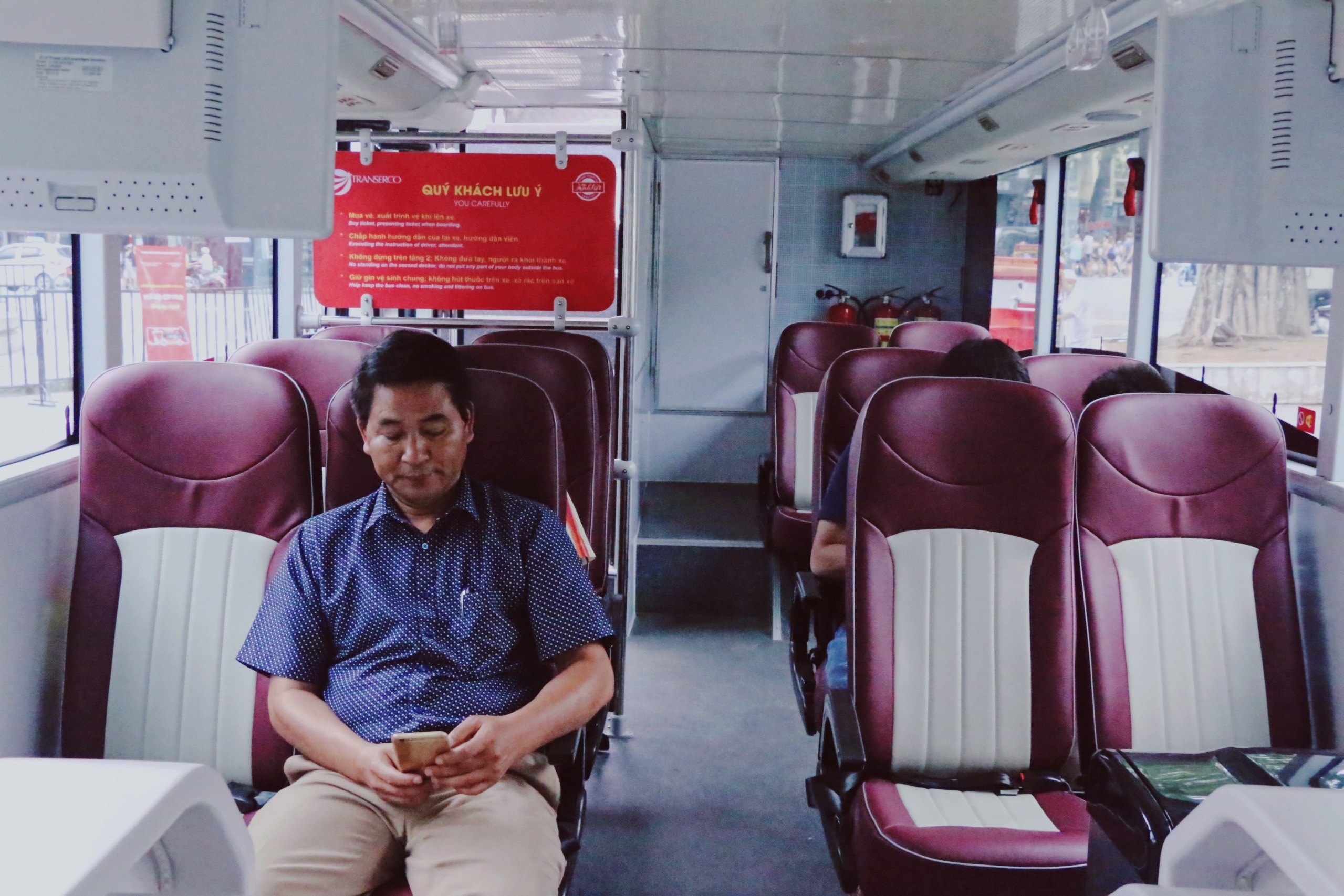 Trải nghiệm ngắm cảnh Hà Nội cực hay từ tầng hai của buýt mui trần trai nghiem ngam canh ha noi cuc hay tu tang hai cua buyt mui tran