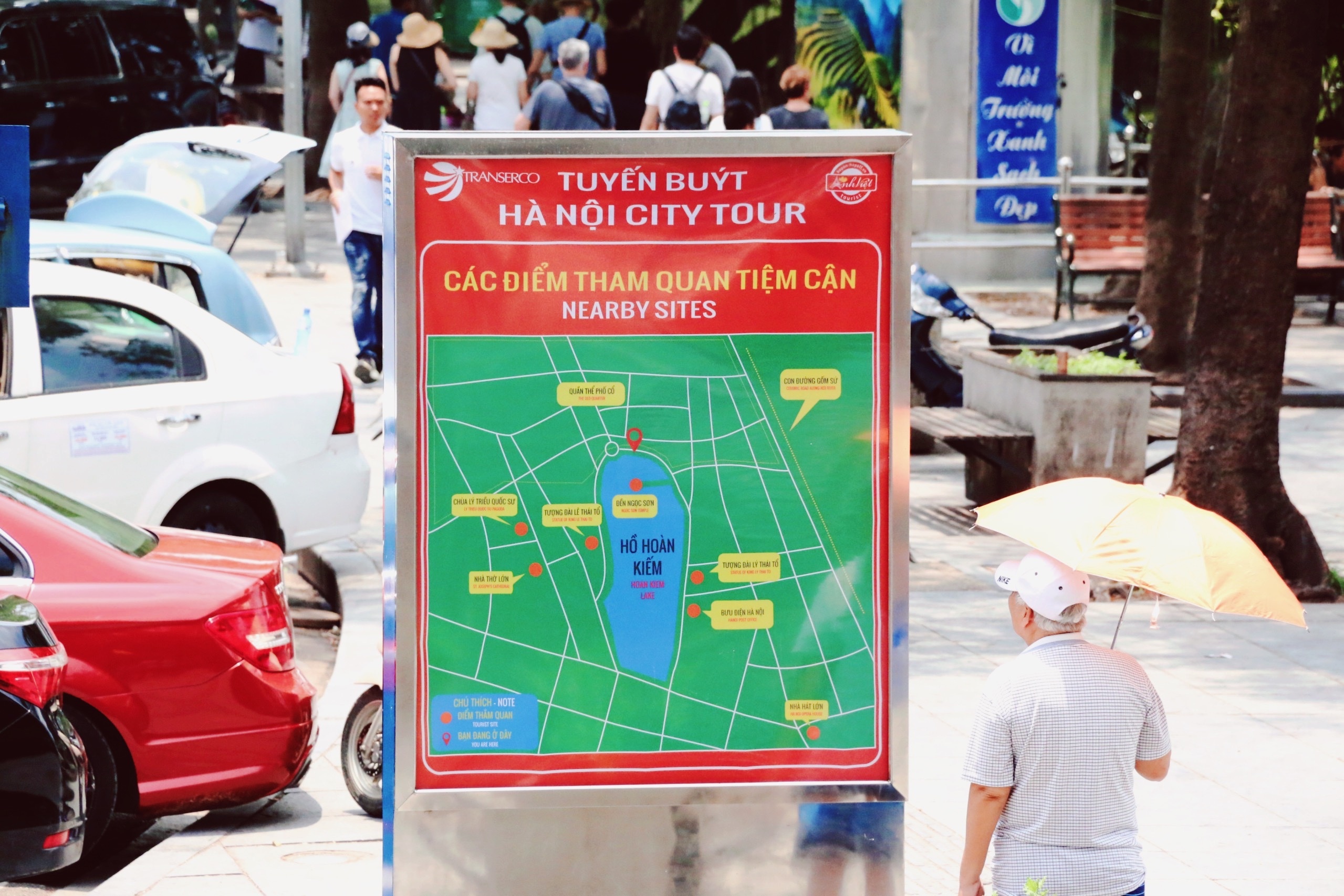 Trải nghiệm ngắm cảnh Hà Nội cực hay từ tầng hai của buýt mui trần trai nghiem ngam canh ha noi cuc hay tu tang hai cua buyt mui tran