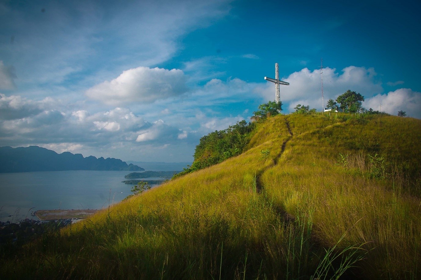co gi o thien duong nhiet doi coron palawan dang khien gioi tre xon xao