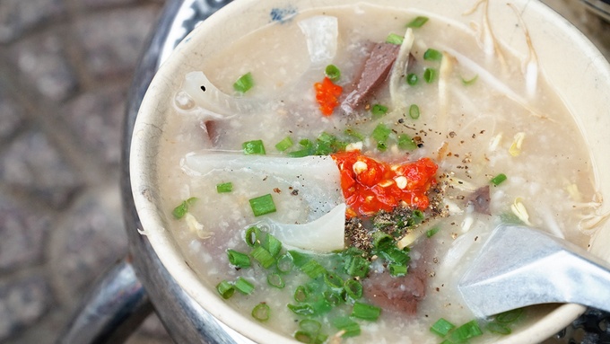 quan chao sau 40 nam o sai gon gia van 5000 dong mot to