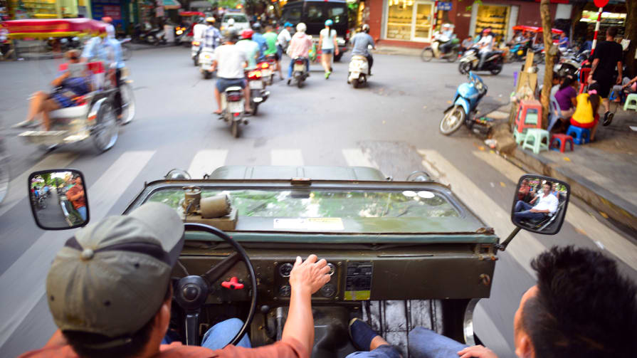 ha noi va sai gon trong mat phong vien cnn