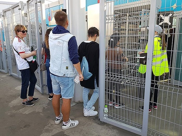 Mục sở thị SVĐ 'đĩa bay' – niềm kiêu hãnh của Saint Petersburg ở World Cup 2018 muc so thi svd dia bay niem kieu hanh cua saint petersburg o world cup 2018