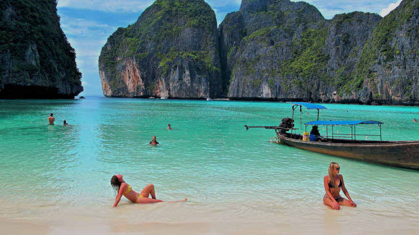 vi sao dao phuket thu hut du khach quoc te