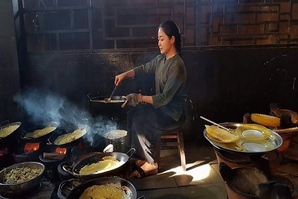 du hoc sinh viet quang ba du lich va am thuc viet ra the gioi