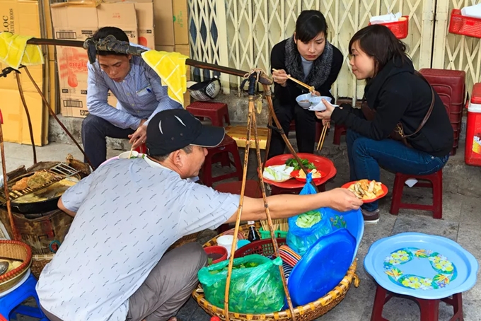 muon tro thanh trieu phu tuc thi hay du lich viet nam