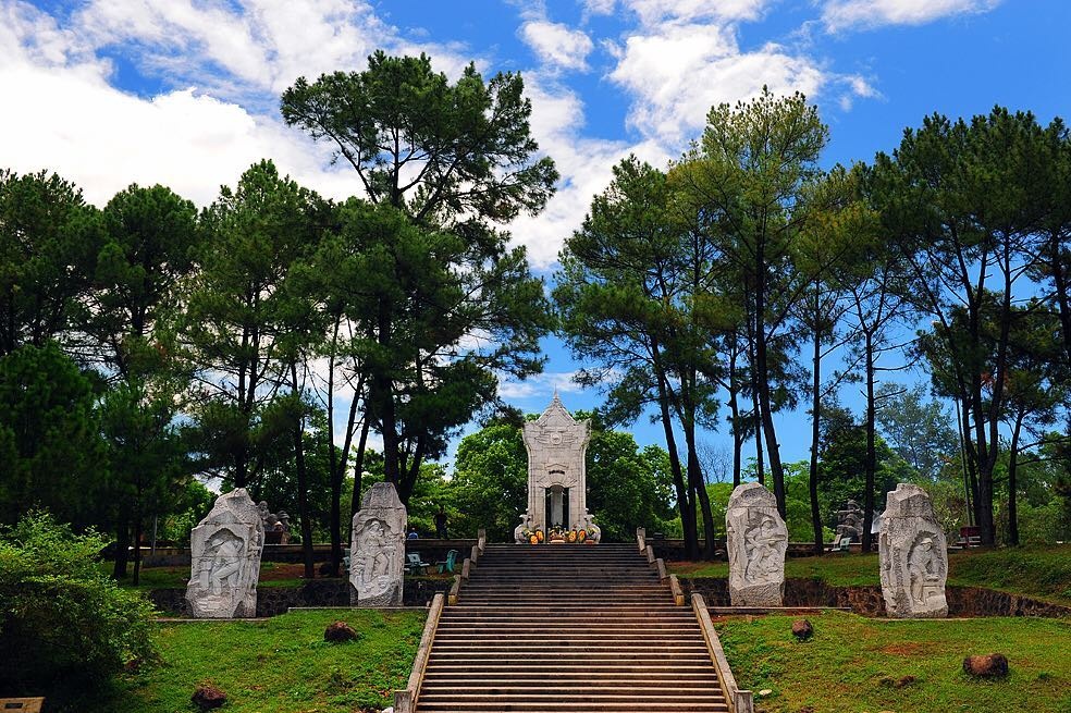 tour du lich tam linh ngay 277 quang tri khong chi co nhung chien truong xua