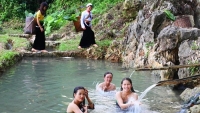 nhung ngay thang 8 go cua di dau lam gi cho phu hop