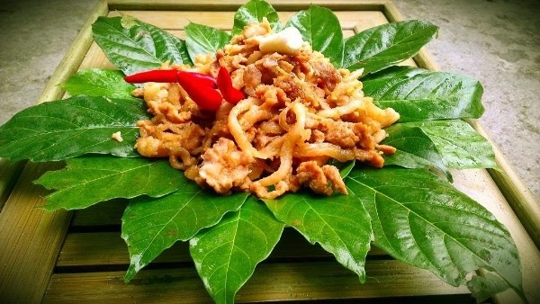 hoa binh manh dat son thuy huu tinh co gi hap dan va thu hut du khach den vay