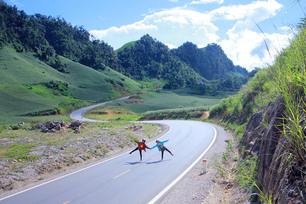 canh bao cac cung duong phuot khong nen di do van chiu anh huong cua mua bao