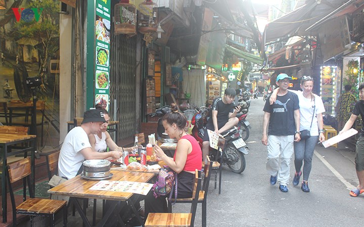 nhung dich vu hai ra tien danh cho tay ba lo o pho co ha noi
