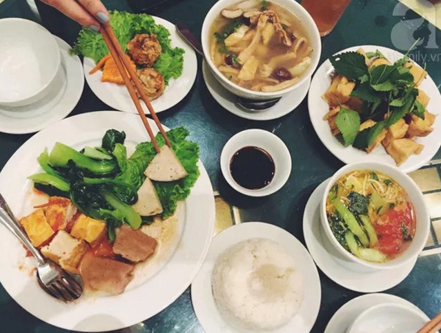 list nhanh quan com chay ngon cho ngay ram mong 1 thang co hon o ha noi