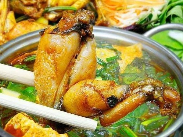 list nhanh nhung quan lau ech ngon o ha noi