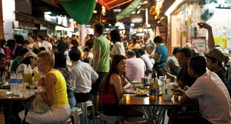 cuoc song hai mat o hong kong hien dai va ky bi