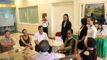 Đoàn khách Hải Phòng tố cáo bị 'hành xác' khi du lịch châu Âu