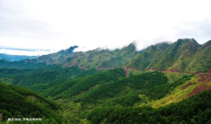 van ly truong thanh phien ban viet gan 2000 bac o binh lieu