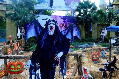 ghim ngay nhung dia diem vui choi li tuong nhat o ha noi cho dem halloween dang nho