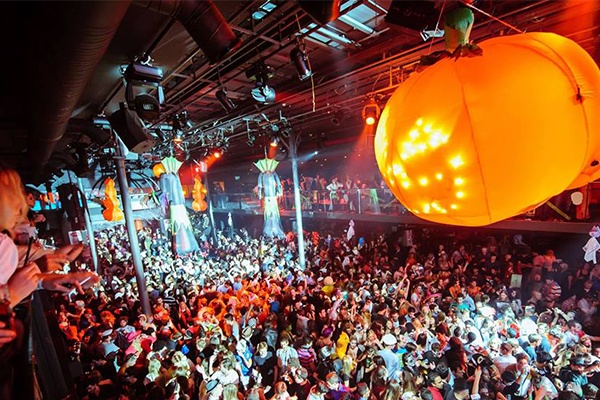 nhung sac mau halloween co 1 0 2 tren the gioi