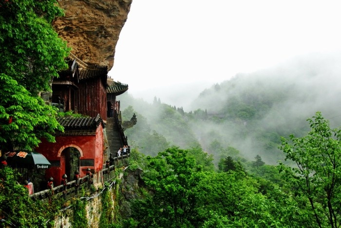 6 diem den tung xuat hien trong cac tieu thuyet cua nha van kim dung