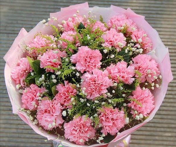 ngay 2011 nen tang hoa gi cho thay co giao goi y cach lua chon hoa y nghia nhat
