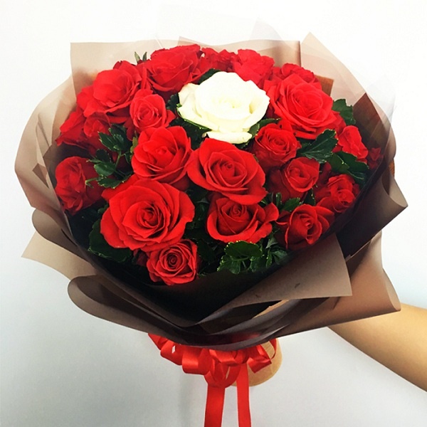 ngay nha giao viet nam ngam nhung bo hoa hong 2011 tuoi dep nhat danh tang me vo nguoi yeu la giao vien