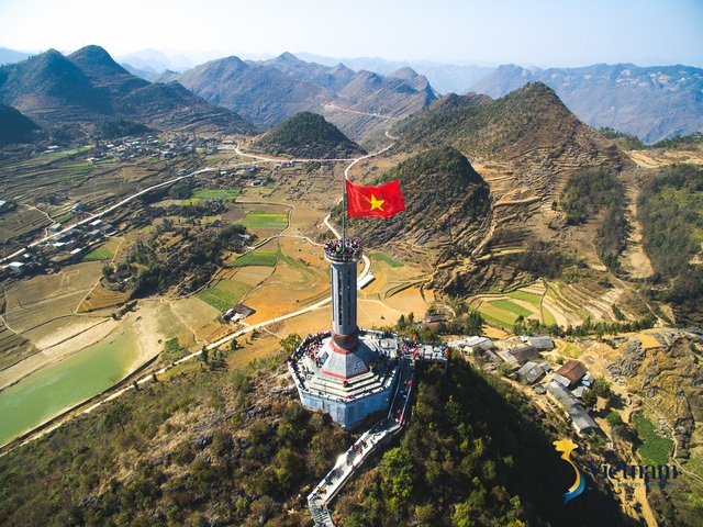 du lich ha giang 6 dia diem ngam hoa tam giac mach dep hut hon