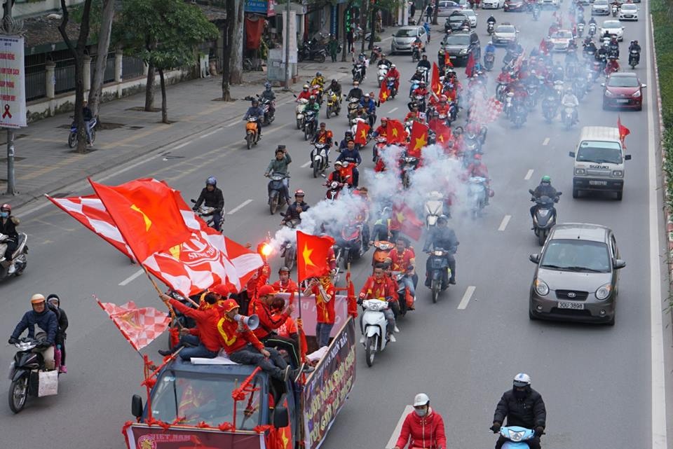 sac co viet nam ruc ro khap pho phuong truoc them chung ket aff cup viet nam malaysia