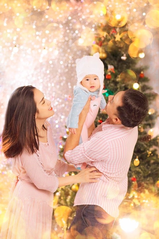 Loạt ảnh 'đốn tim' của các nhóc tì nhà sao Việt trong mùa Giáng sinh 2018 loat anh don tim cua cac nhoc ti nha sao viet trong mua giang sinh 2018