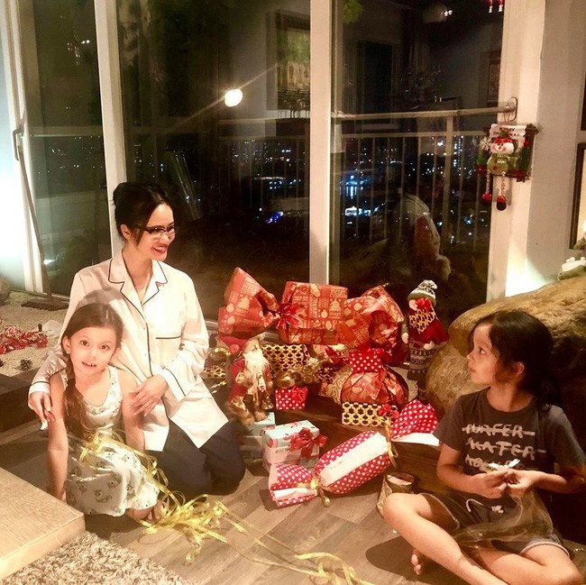 Loạt ảnh 'đốn tim' của các nhóc tì nhà sao Việt trong mùa Giáng sinh 2018 loat anh don tim cua cac nhoc ti nha sao viet trong mua giang sinh 2018