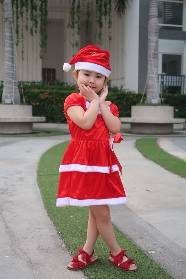 Loạt ảnh 'đốn tim' của các nhóc tì nhà sao Việt trong mùa Giáng sinh 2018 loat anh don tim cua cac nhoc ti nha sao viet trong mua giang sinh 2018
