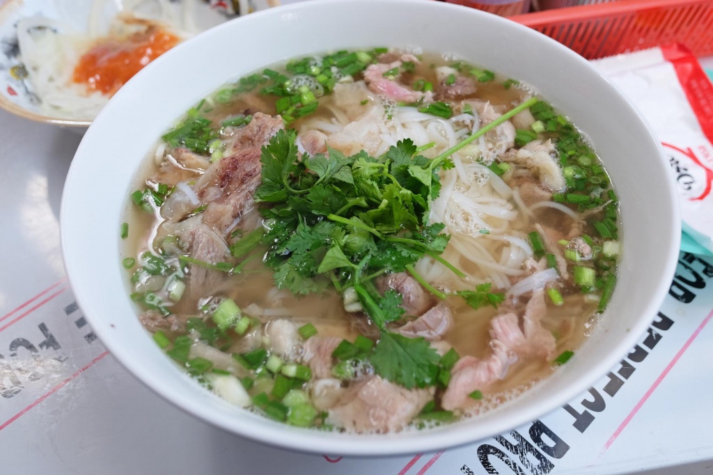 tet duong lich 2019 goi y nhung quan an ngon o sai gon lap day con doi bung sau dem bung chay cung countdown