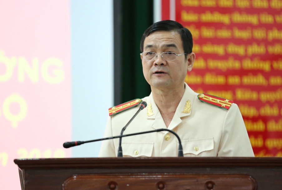 tan giam doc cong an tinh long an la ai