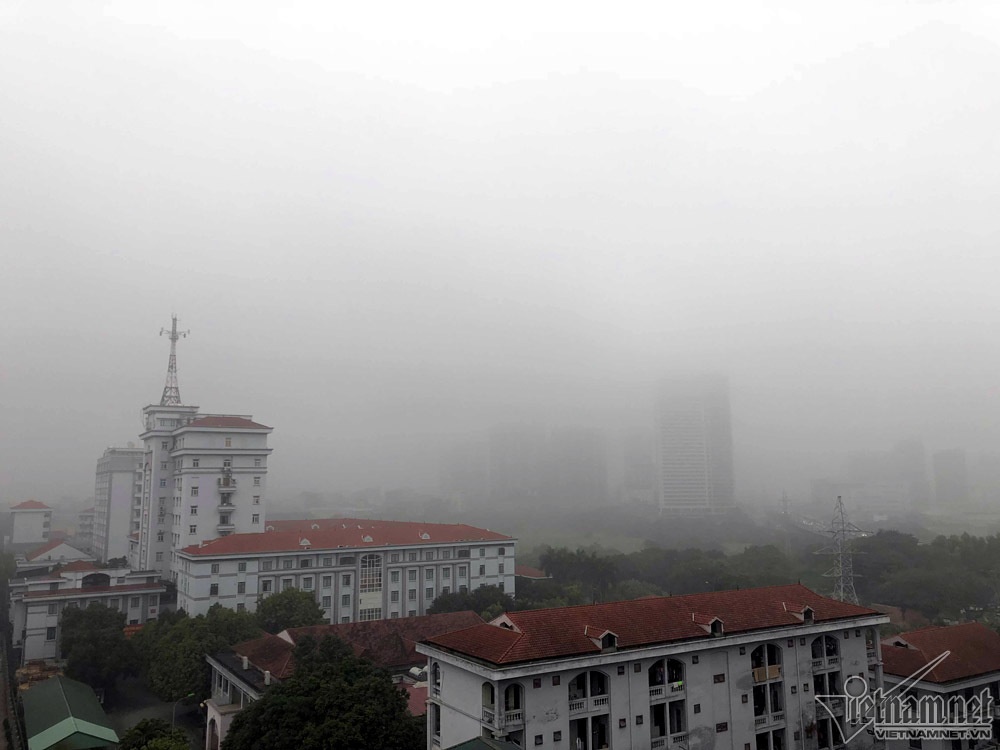 Hà Nội đặc quánh sương mù, cao ốc mất hút ha noi dac quanh suong mu cao oc mat hut