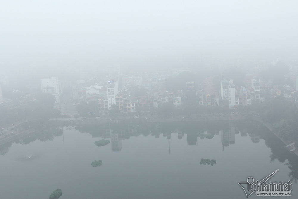 Hà Nội đặc quánh sương mù, cao ốc mất hút ha noi dac quanh suong mu cao oc mat hut