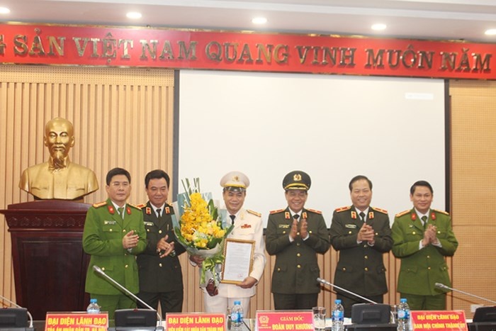 pho giam doc cong an tp ha noi lam tan thu truong co quan csdt